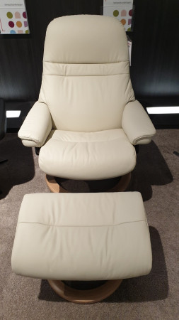 Relaxsessel mit Hocker "Stressless Sunrise (M) Classic"