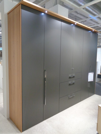 Kleiderschrank "Multi-Forma"