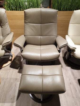 Relaxsessel mit Hocker "Stressless David (L) Signature"
