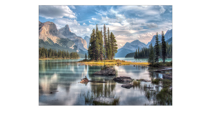 Mountain Lake Glasbild  60 x 80 cm, Seelandschaft mit Bergen