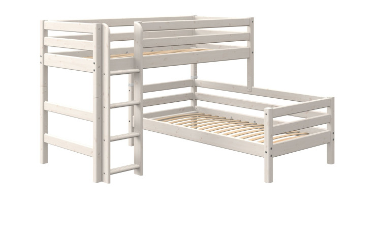 Mittelhohes Kombibett bestehend aus einem mittelhohen Bett und darunter einem Einzelbett in weiß.