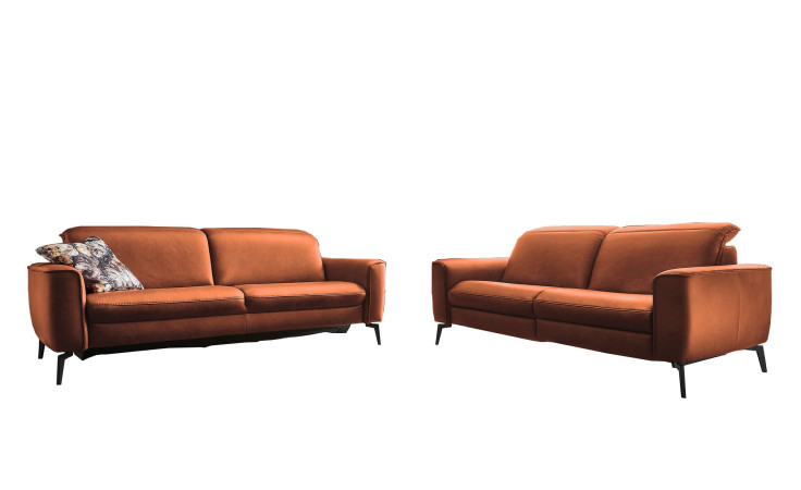 Komfort-Sitzgruppe Casablanca in einem Echtlederbezug in der Farbe Cognac.