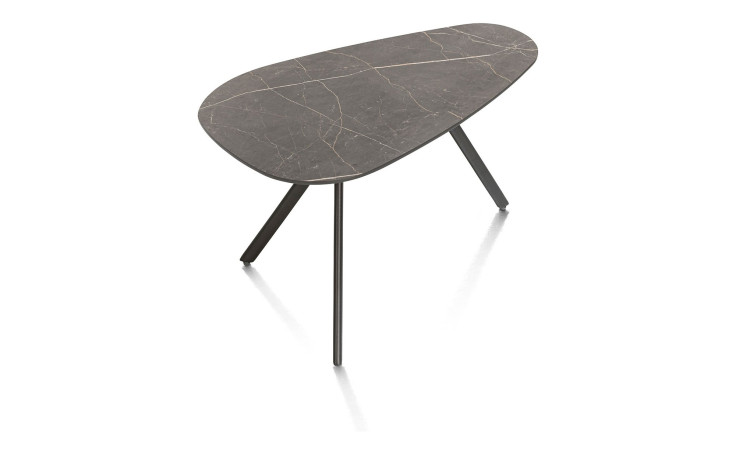 Couchtisch Minato im Dekor Onyx / Marmor-Optik und 3-Fuß-Gestell aus Metall in Graphit