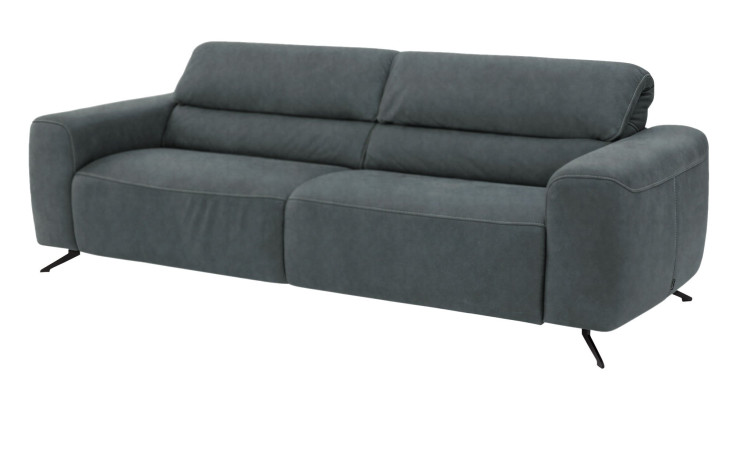 Sofa 3-Sitz MR 260 in einem Echtlederbezug in Steel. Schräge Seitenansicht