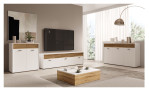 Sideboard Lanzerote in der Farbausführung Weiß / Evoke oak,  in einem Raum stehend mit weiteren Artikel der selben Serie
