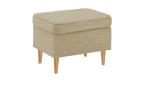 Hocker in Sand