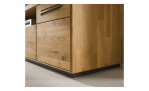 Detailfot von der unteren Ecke am Lowboard