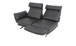 Komfort-Sofa Honduras in einem Echtlederberzug in Charcoal. Mit gezeigter Rückenpolsterverstellung & Drehsitzfunktion