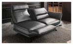 Komfort-Sofa Honduras in einem Echtlederberzug in Charcoal. Mit gezeigter Rückenpolsterverstellung & Drehsitzfunktion