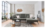 Basis - Ecksofa Daria in der Farbe Khaki in einem Raum stehend