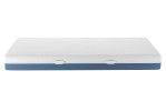 BULTEX-Matratze BULTEX Drive X9 mit Taschenfederkern in einer Seitenansicht mit dem blau, weißen Bezug zusehen.