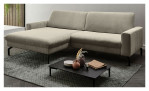 Basis-Ecksofa planoform El Paso im Wohnzimmer in der Farbe Lind