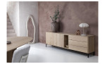 Sideboard Trenton in der Farbe Natur im Wohnzimmer