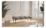 Sitzbank Amelia, 3-sitzig in Farbe rose-blau gemustert, in einem Raum stehend
