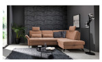 Komfort-Ecksofa Westminster, in der Farbausführung Kupfer, in einem Raum stehend