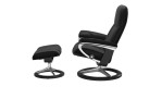 Relaxsessel mit Hocker Stressless Consul M Signature mit Bezug aus Batik Echtleder in Black und Gestell aus schwarzem Holz und poliertem Aluminium, Seitenansicht