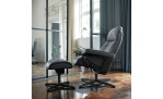 Stressless Relaxsessel mit Hocker Sunrise (M) Cross in grau im Wohnzimmer