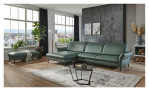 Basis-Ecksofa MONDO Mirium in einerm Echtlederbezug in Opal. Auf einem dekorierten Hintergrund