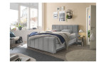Topper set one Fairfield, Milieu