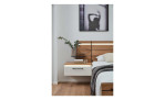 Schlafzimmer Musterring Madiva in Balkeneiche furniert und weiß, Ansicht Nachtschrank