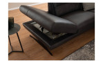 Komfort-Ecksofa Salerno in der Farbe Anthrazit mit Hocker und Strauraum zusehen. 
