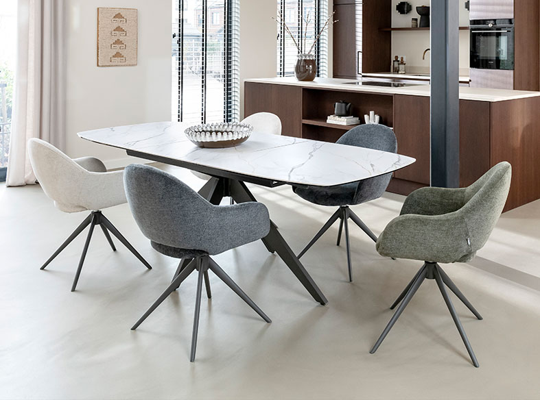 Padova/Finn Tischgruppe