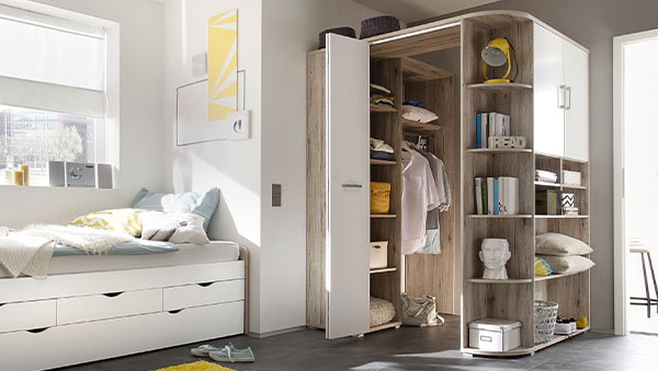 Begehbarer Kleiderschrank Begehbarer Kleiderschrank