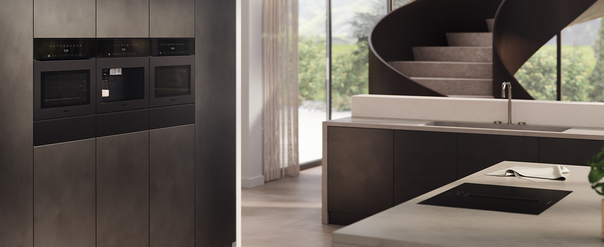 Miele Backofen und Induktionskochfeld in Küche